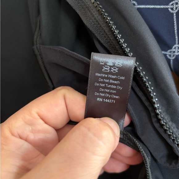 ultracor Jacket, Zip Up, Women’s Medium. - Picture 6 of 6